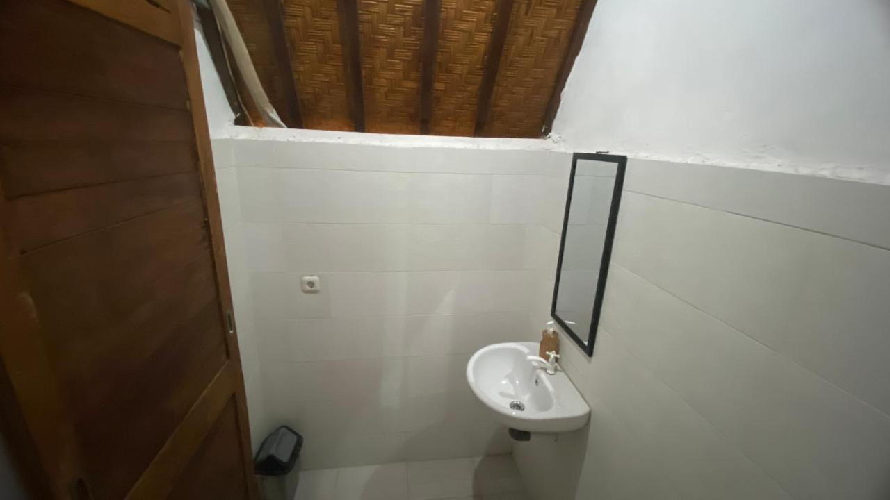 Gelih Bungalow Nusa Penida Batununggul Exterior foto
