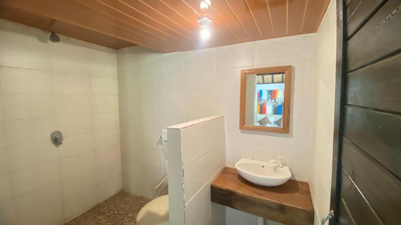Gelih Bungalow Nusa Penida Batununggul Exterior foto